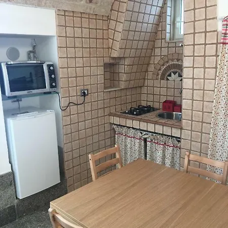 L'arquele * Noci